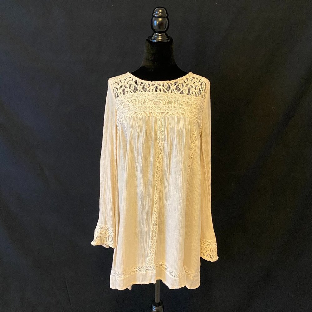 Blue Pepper Cream Lace Dress - Size Small